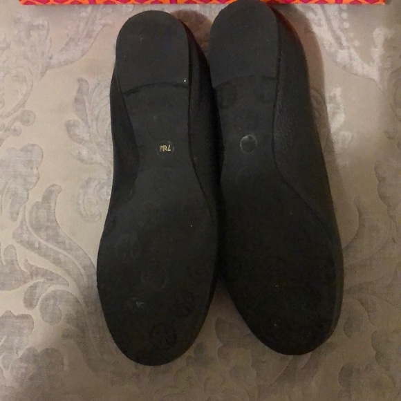 Shoes - Picture 4 of 4